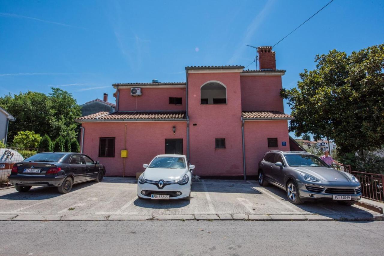 Two Bed Rooms Fortuna Near The Beach Poreč Exterior foto