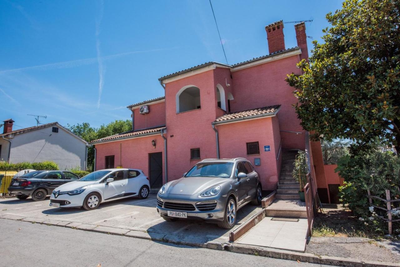 Two Bed Rooms Fortuna Near The Beach Poreč Exterior foto